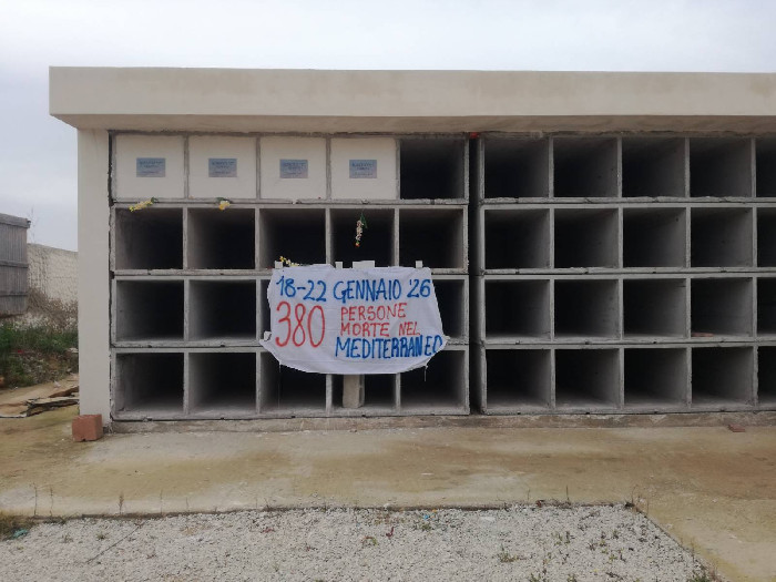 Between the institutional silence of the border regime and Cyclone ...